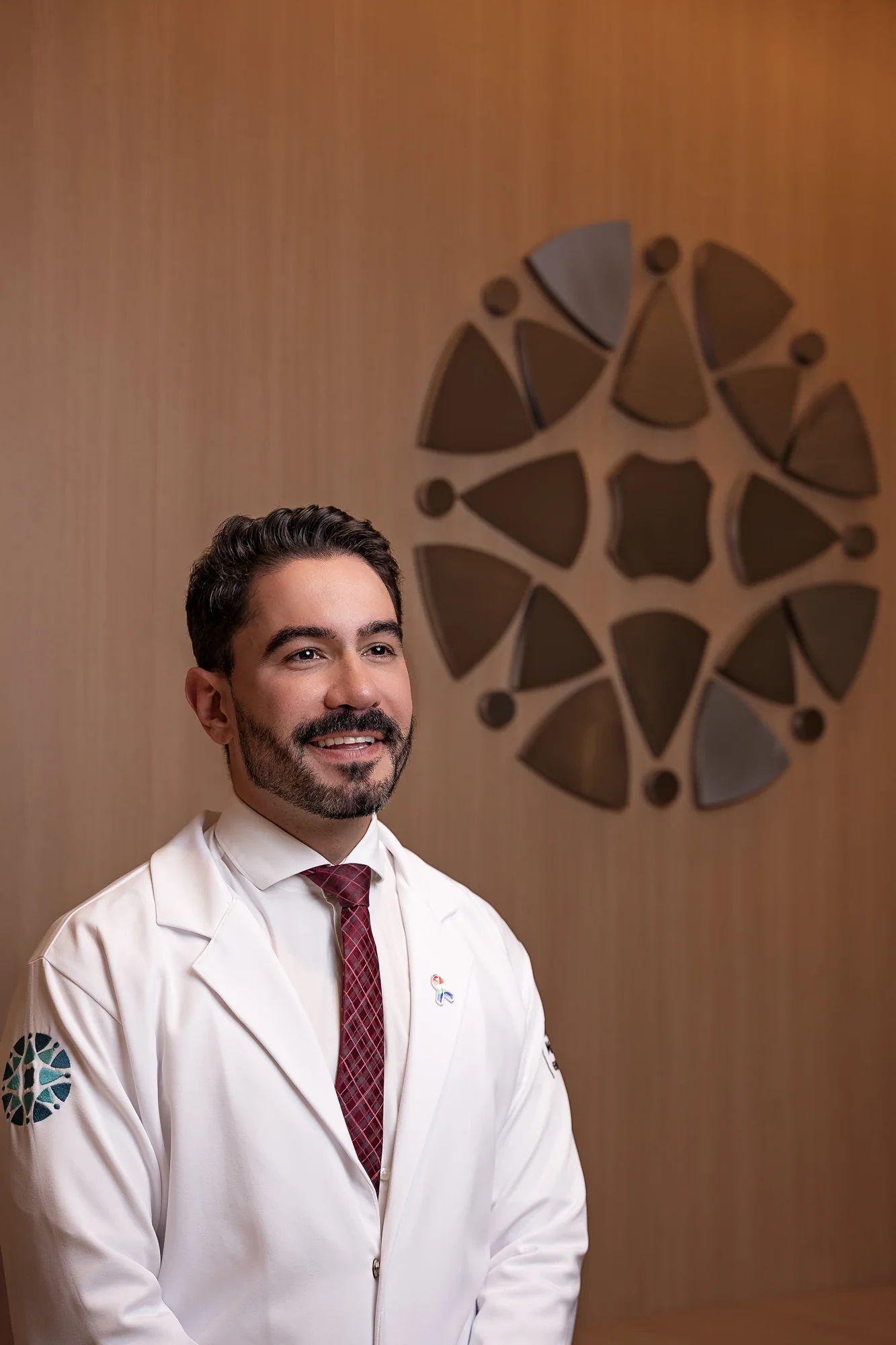 Especialistas em Hérnia Inguinal 3 Dr. Rodrigo Barbosa, Cirurgião do Aparelho Digestivo, Cirurgião Geral, Coloproctologista — especialista em hérnia inguinal